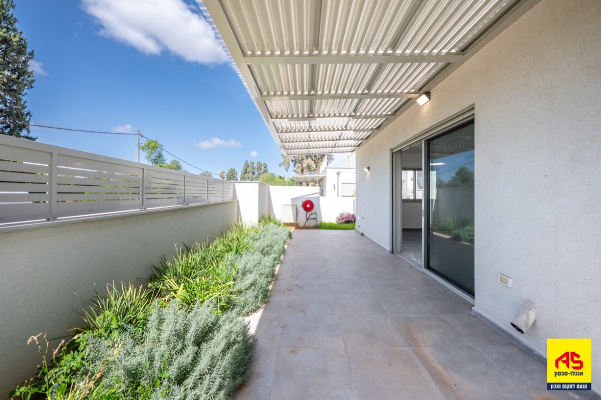 Cottage 5 Pièces à Shikma Street,  Pardes Hanna-Karkur